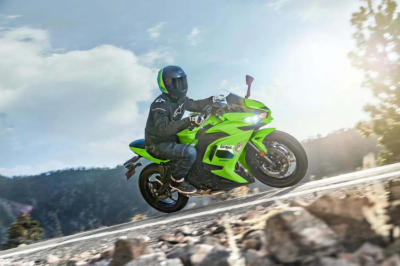 Kawasaki Ninja 650 2026 11 Kawasaki Ninja 650 2026 - Image 11