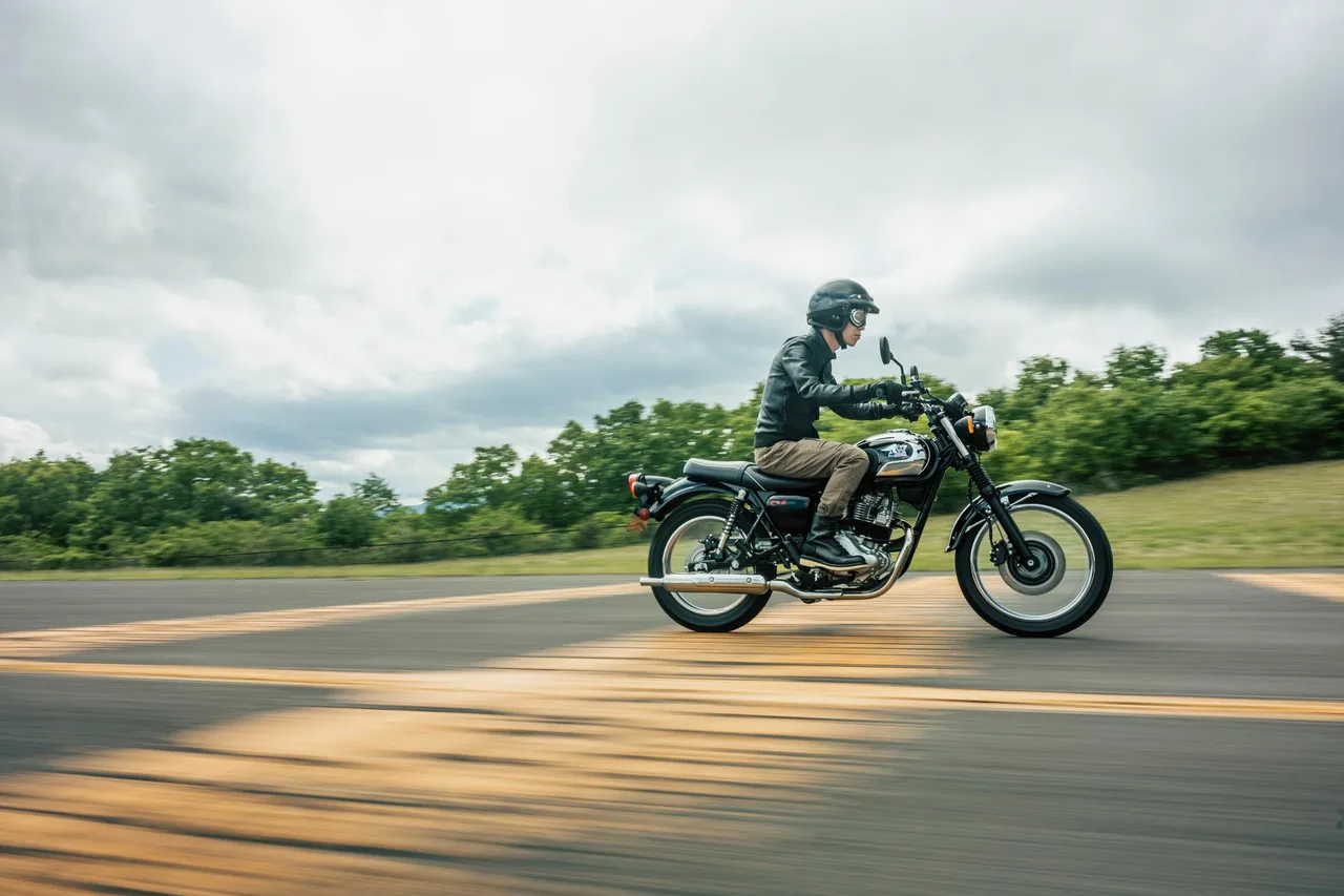 Kawasaki Meguro S1 2026 - Image 8